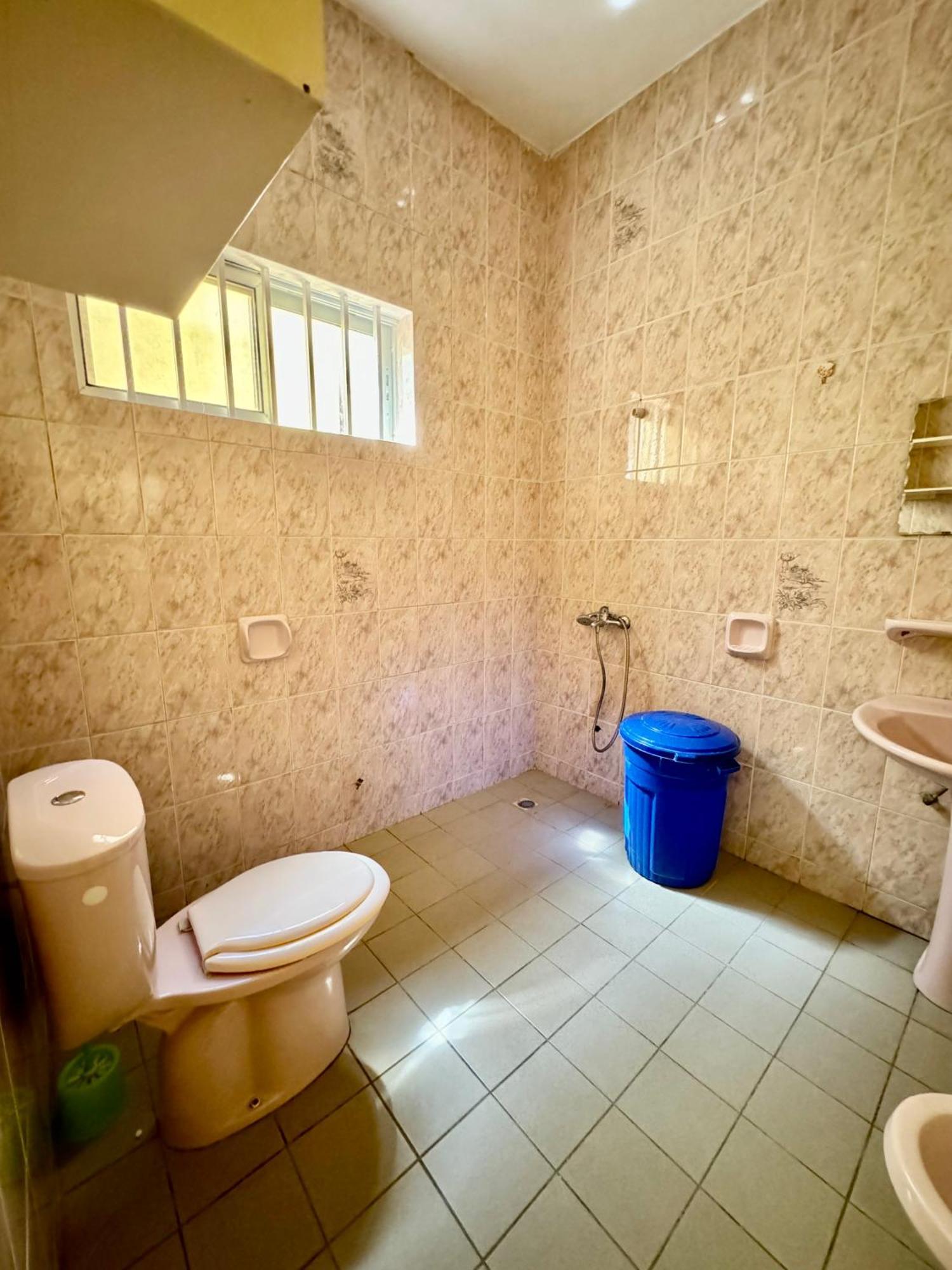 Guesthouse Cocotiers Cotonou Exteriör bild