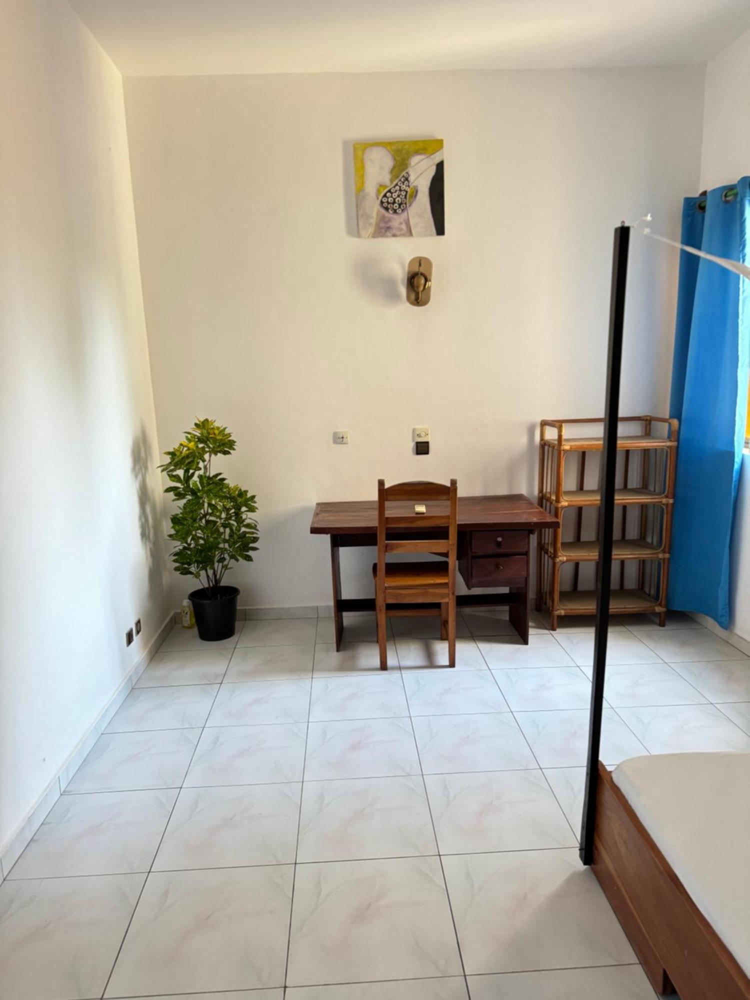 Guesthouse Cocotiers Cotonou Exteriör bild
